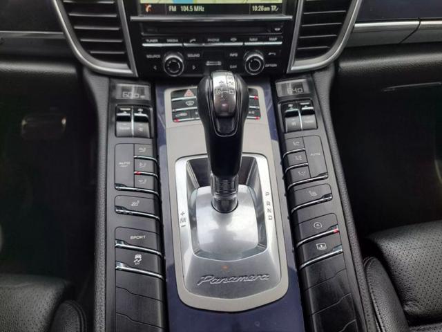 2014 Porsche Panamera 4