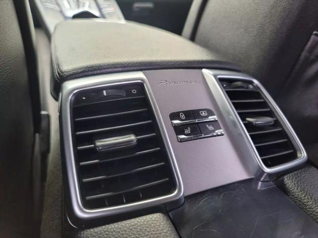2014 Porsche Panamera 4