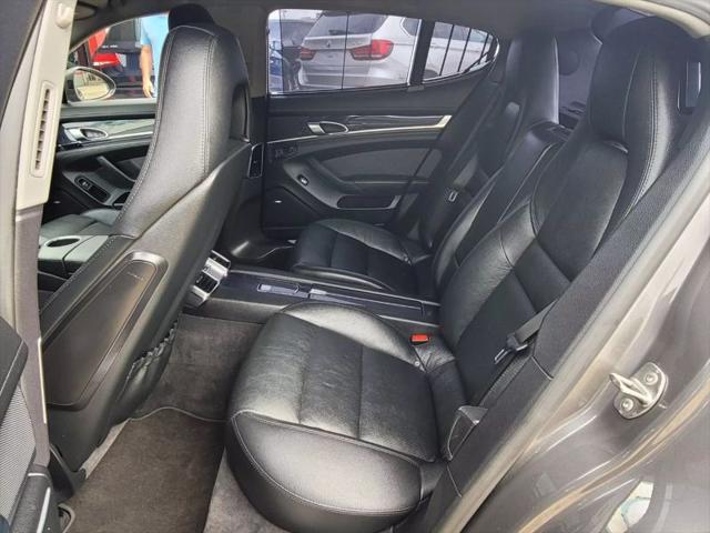 2014 Porsche Panamera 4