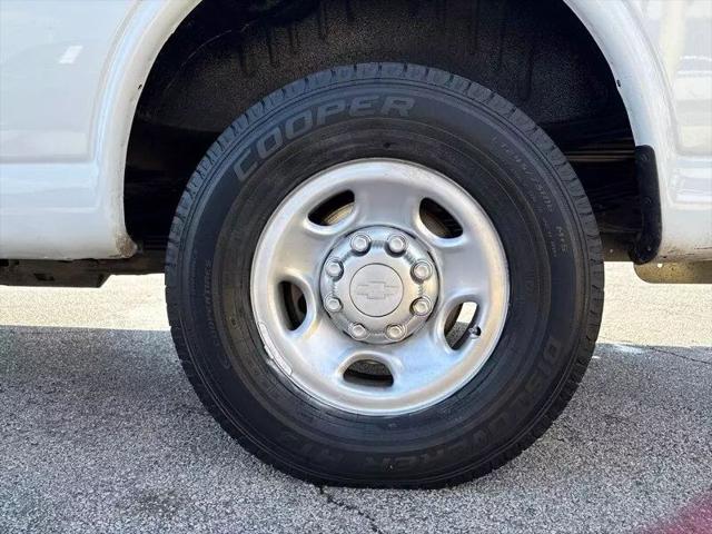 2015 Chevrolet Express Work Van