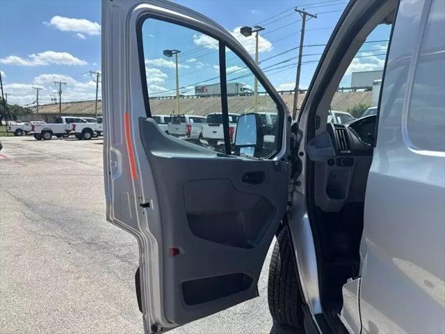 2019 Ford Transit w/Sliding Side Door w/LWB