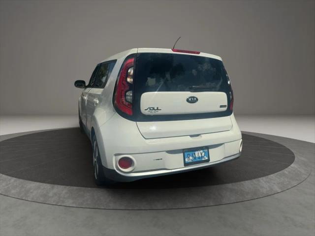 2016 Kia Soul EV Base