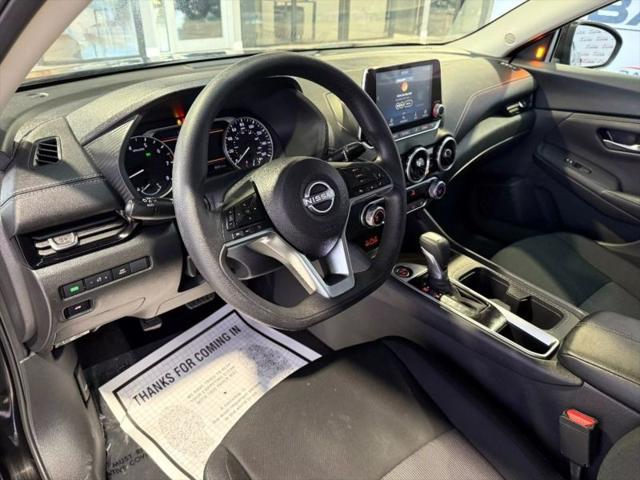 2024 Nissan Sentra SV Xtronic CVT