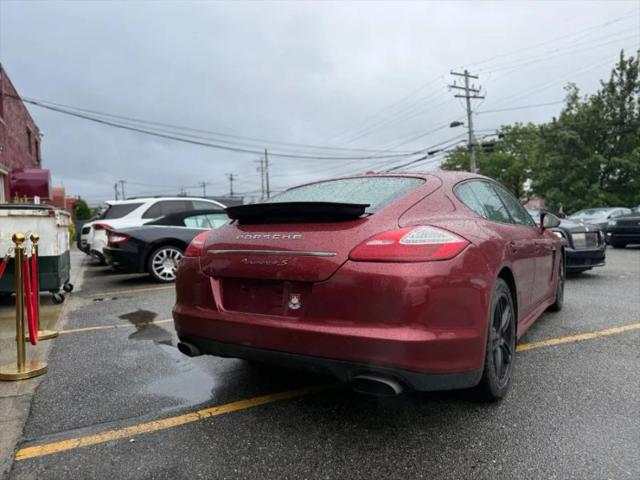 2011 Porsche Panamera 4