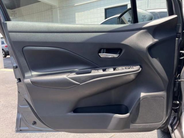 2020 Nissan Versa SV Xtronic CVT