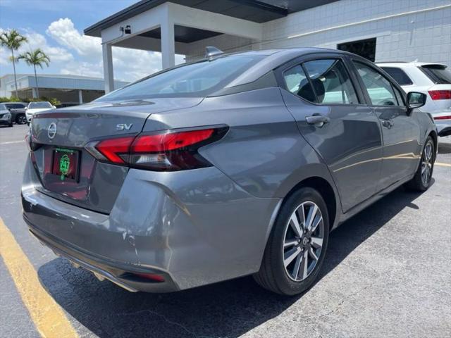 2020 Nissan Versa SV Xtronic CVT