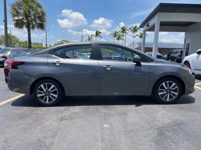 2020 Nissan Versa SV Xtronic CVT