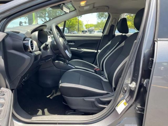 2020 Nissan Versa SV Xtronic CVT