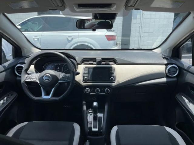 2020 Nissan Versa SV Xtronic CVT
