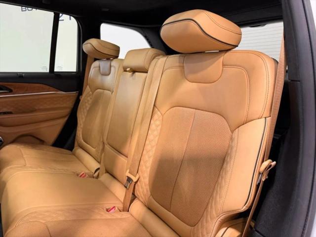 2022 Jeep Grand Cherokee Summit Reserve 4x4