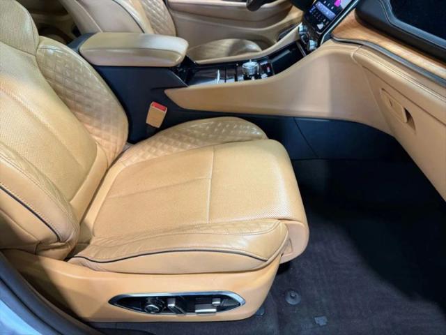 2022 Jeep Grand Cherokee Summit Reserve 4x4