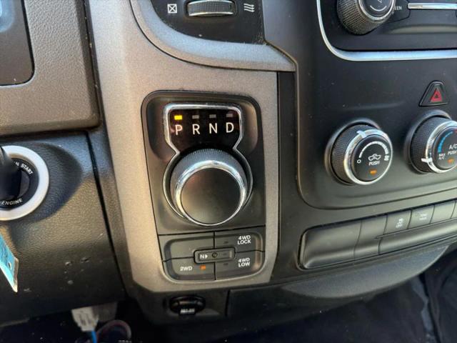 2017 Ram 1500 Express Crew Cab 4x4 57 Box