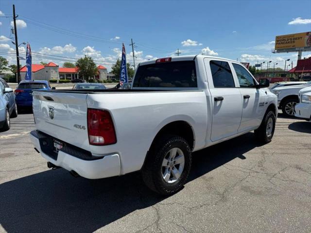 2017 Ram 1500 Express Crew Cab 4x4 57 Box