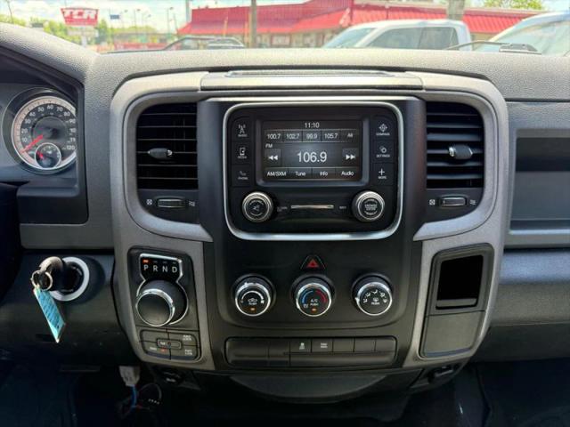 2017 Ram 1500 Express Crew Cab 4x4 57 Box