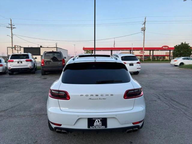 2015 Porsche Macan Turbo
