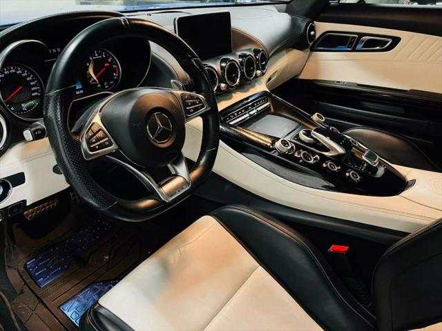 2017 Mercedes-Benz AMG GT S
