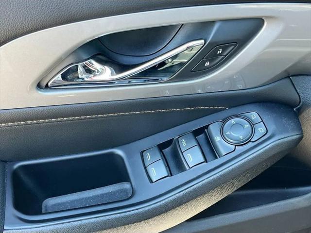2020 Chevrolet Traverse FWD RS