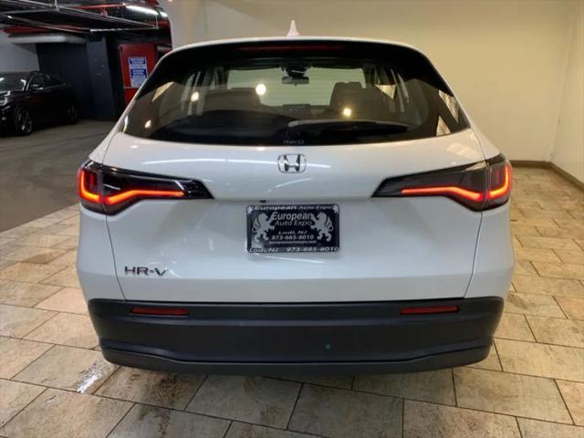 2023 Honda HR-V AWD LX