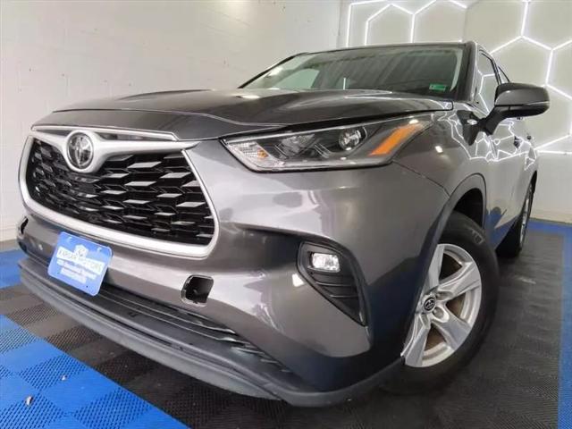 2021 Toyota Highlander LE for sale in Manassas, VA