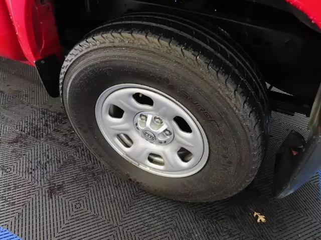 2022 Nissan Frontier Crew Cab S 4x2