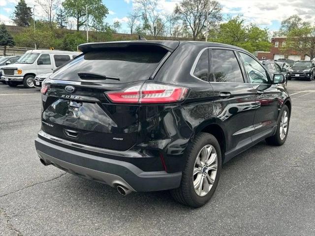 2021 Ford Edge Titanium