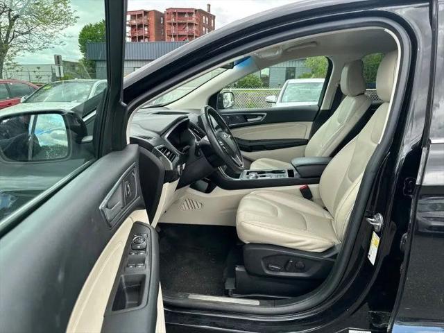 2021 Ford Edge Titanium