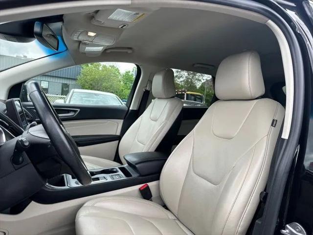 2021 Ford Edge Titanium