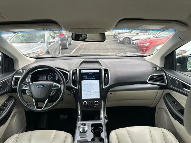 2021 Ford Edge Titanium