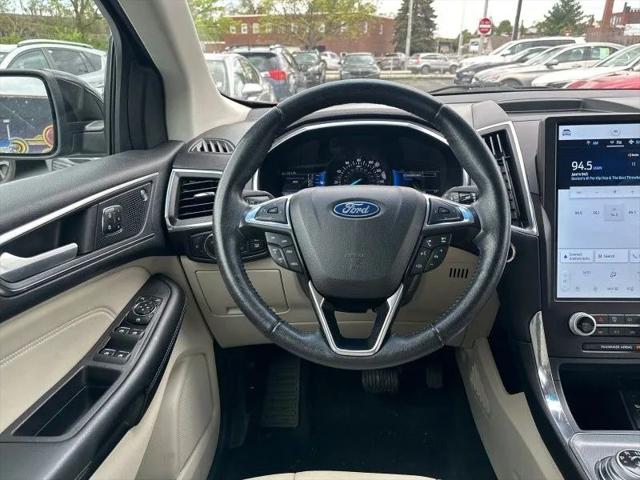 2021 Ford Edge Titanium