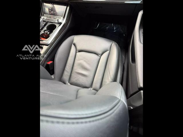 2024 Audi Q7 Premium Plus 45 TFSI quattro Tiptronic