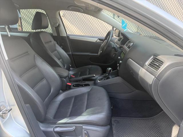 2014 Volkswagen Jetta 1.8T SE