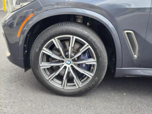 2020 BMW X5 M50i