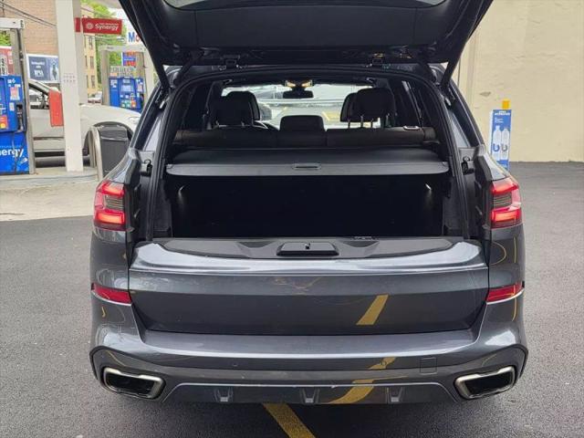 2020 BMW X5 M50i