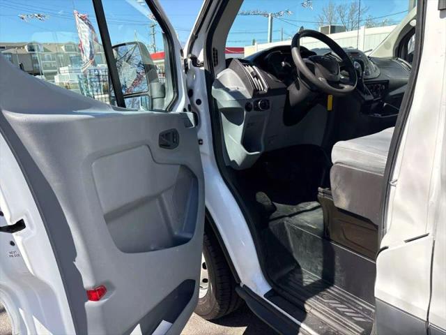 2018 Ford Transit Medium Roof w/Sliding Side Door w/LWB