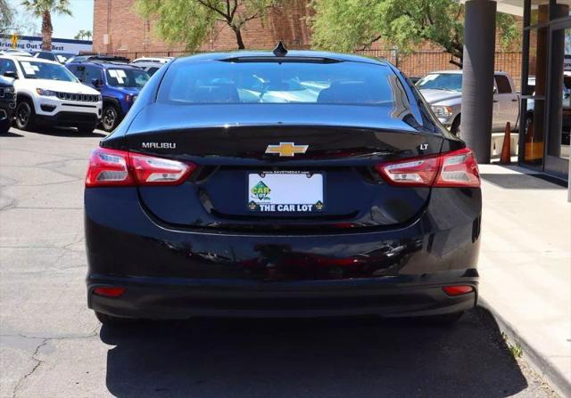 2022 Chevrolet Malibu FWD LT