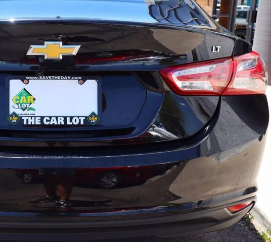 2022 Chevrolet Malibu FWD LT