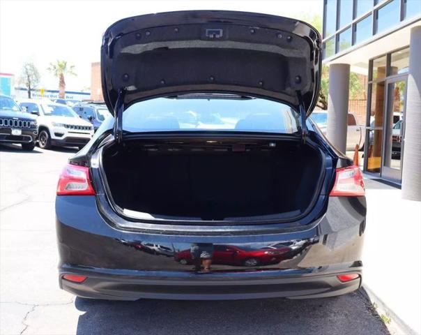 2022 Chevrolet Malibu FWD LT