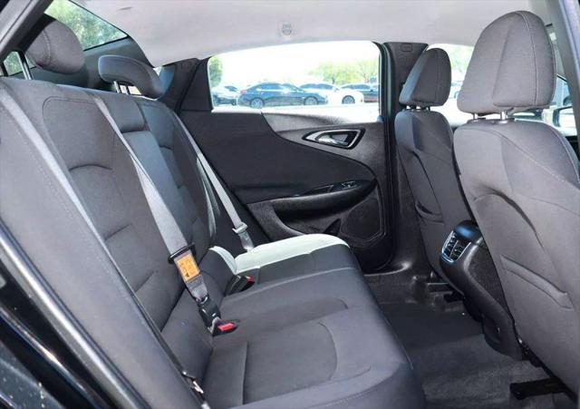 2022 Chevrolet Malibu FWD LT