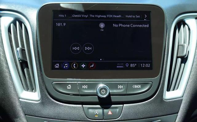 2022 Chevrolet Malibu FWD LT