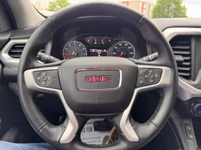 2017 GMC Acadia SLE-2