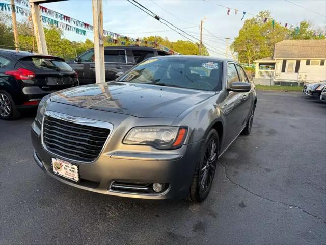 2012 Chrysler 300 S V6