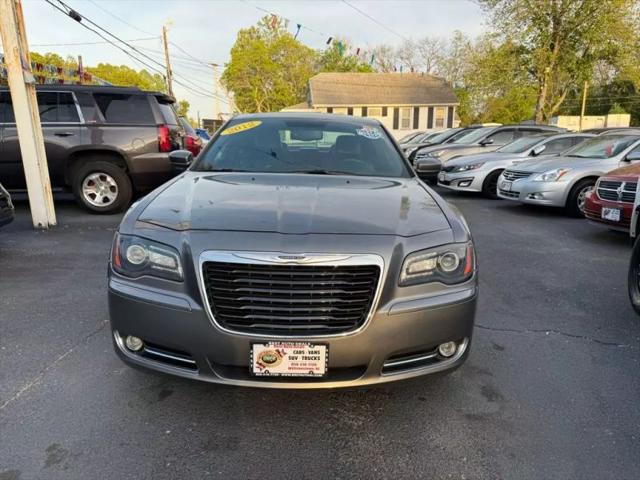 2012 Chrysler 300 S V6