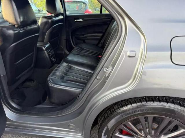 2012 Chrysler 300 S V6