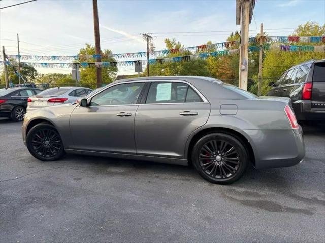 2012 Chrysler 300 S V6