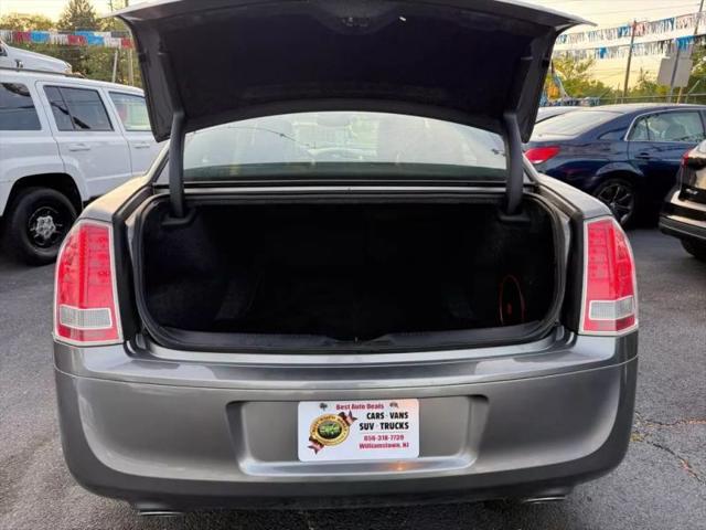 2012 Chrysler 300 S V6