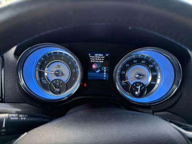 2012 Chrysler 300 S V6