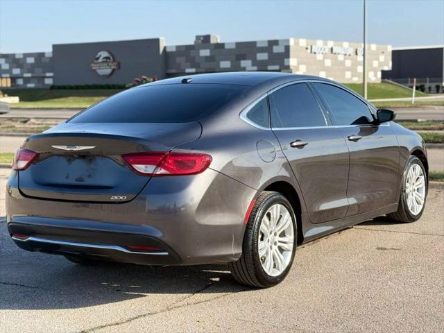 2015 Chrysler 200 Limited