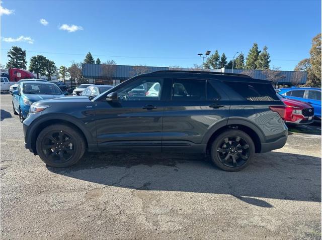 2023 Ford Explorer ST-Line