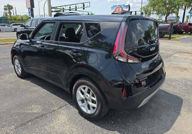 2024 Kia Soul LX