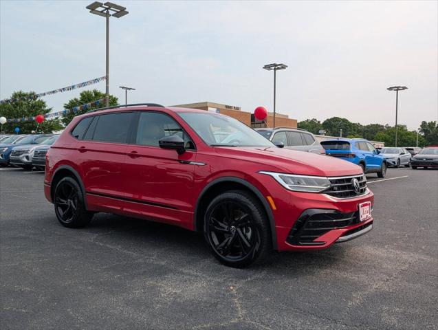 2024 Volkswagen Tiguan 2.0T SE R-Line Black
